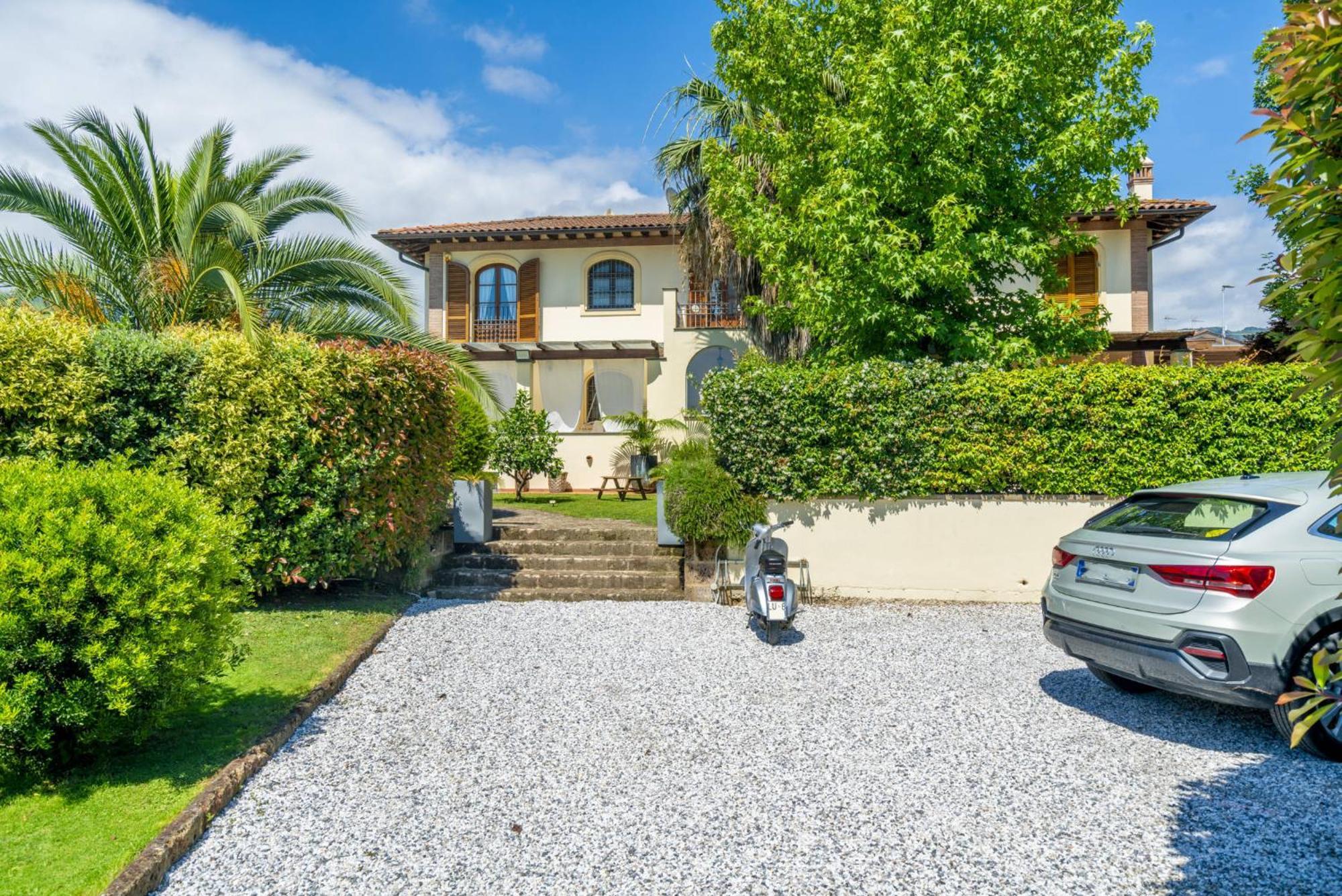 Villa Lorenzo Querceta Εξωτερικό φωτογραφία